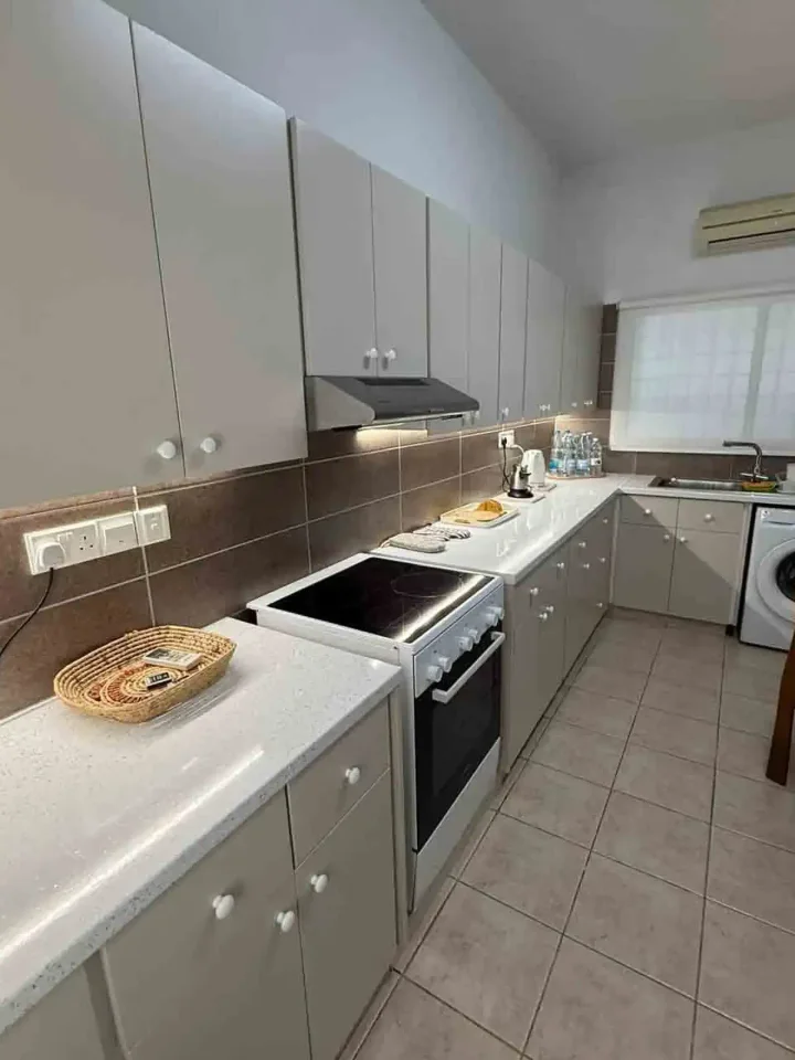 3-bedroom detached house for rent 220 m² in Larnaca, Larnaka - Skala