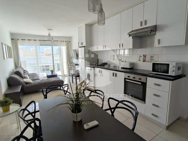 3-bedroom apartments for rent 90 m² in Larnaca, Larnaka - Skala