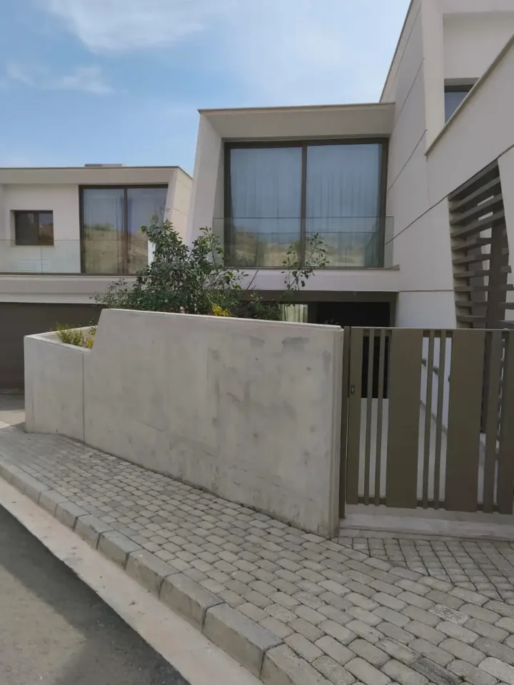 3-bedroom villa for rent 178 m² in Limassol, Germasogeia