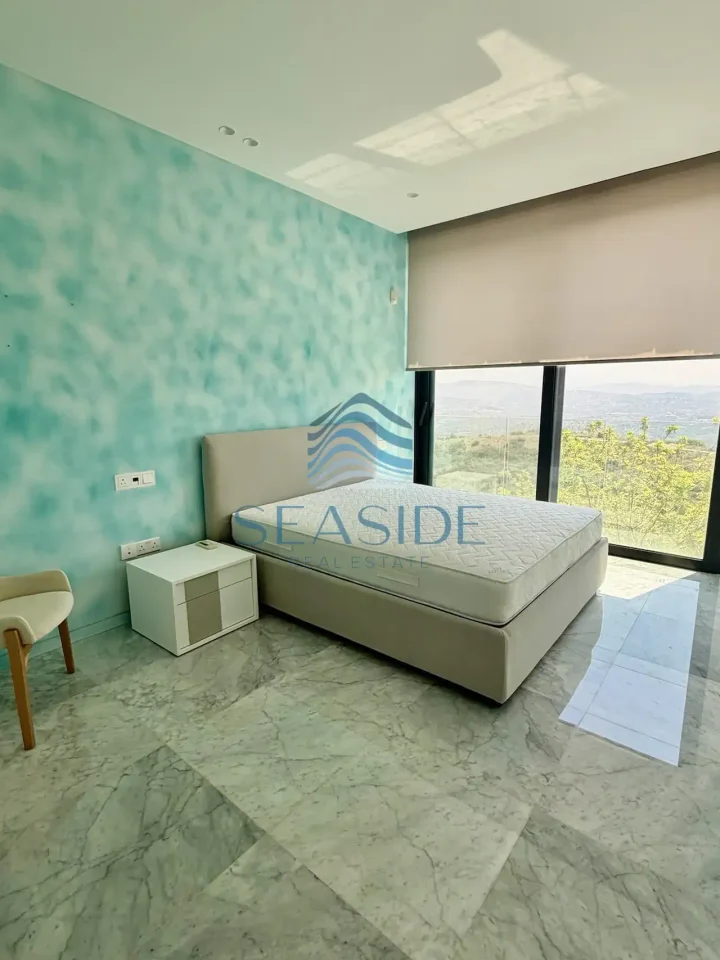 3-bedroom villa for rent 248 m² in Paphos, Tsada