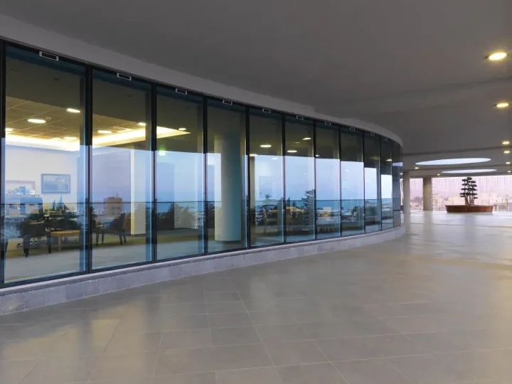 Office 583 m² for rent in Limassol, Limassol - Omonia