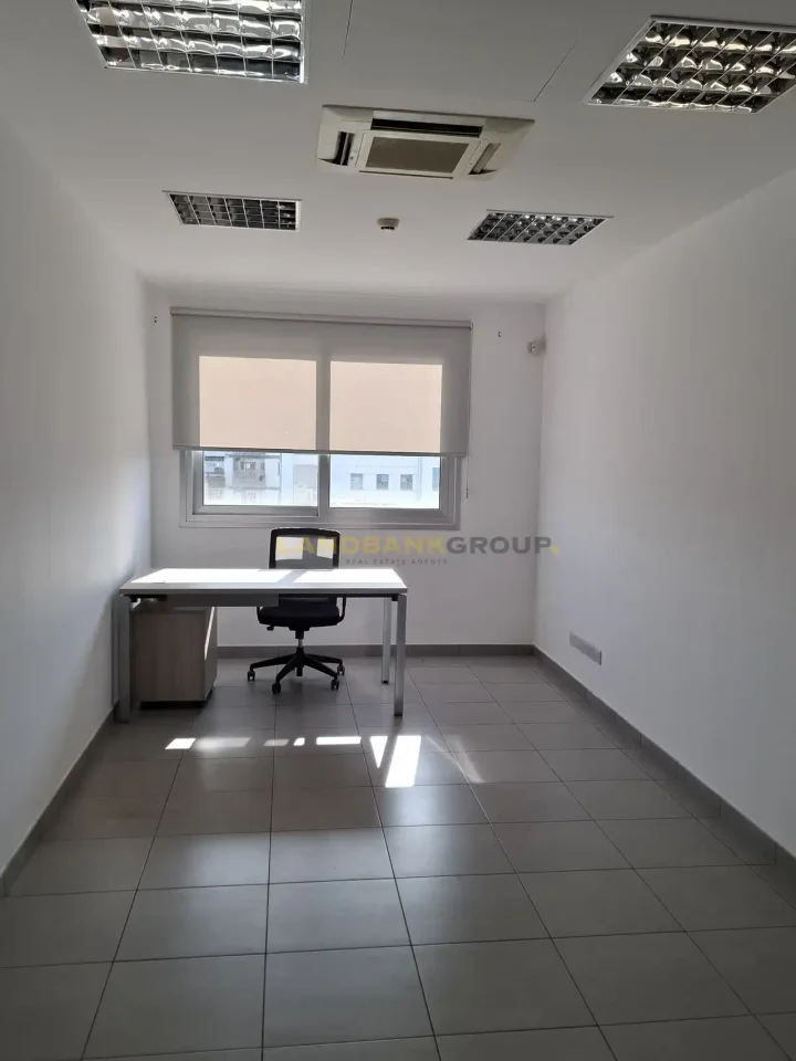 Γραφείο 170 μ² προς ενοικίαση στην τοποθεσία Nicosia, Strovolos - Chryseleousa