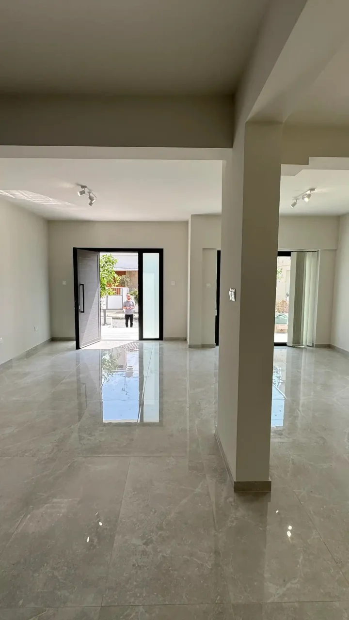 3-bedroom semi-detached house for rent 127 m² in Nicosia, Egkomi