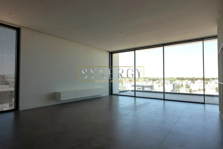 Penthouse for rent 190 m² in Nicosia, Egkomi