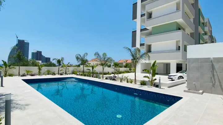 3-bedroom apartments for rent 150 m² in Limassol, Germasogeia Tourist Area