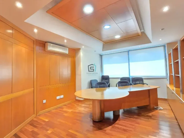 Office 200 m² for rent in Limassol, Limassol - Agios Nektarios