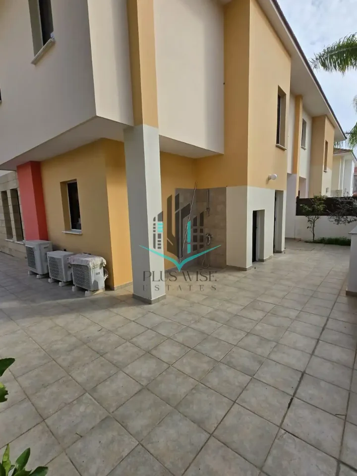 2-bedroom villa for rent 115 m² in Larnaca, Dekeleia