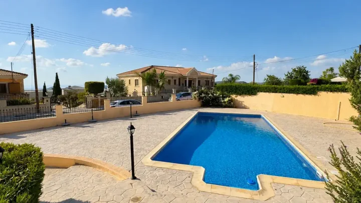 Detached house for rent 180 m² in Limassol, Apesia
