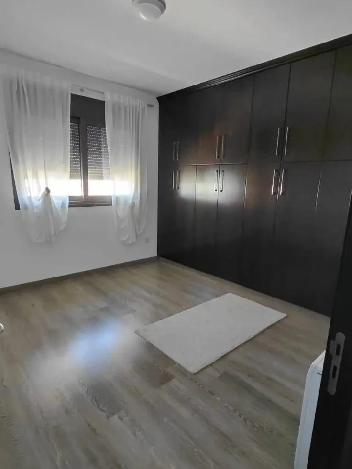 3-bedroom apartments for rent 160 m² in Limassol, Limassol - Mesa Geitonia