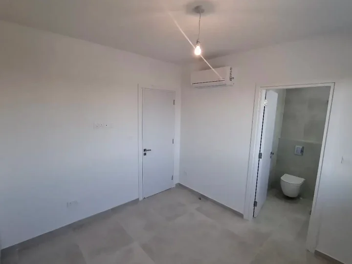 2-bedroom penthouse for rent 140 m² in Larnaca, Livadia Larnakas