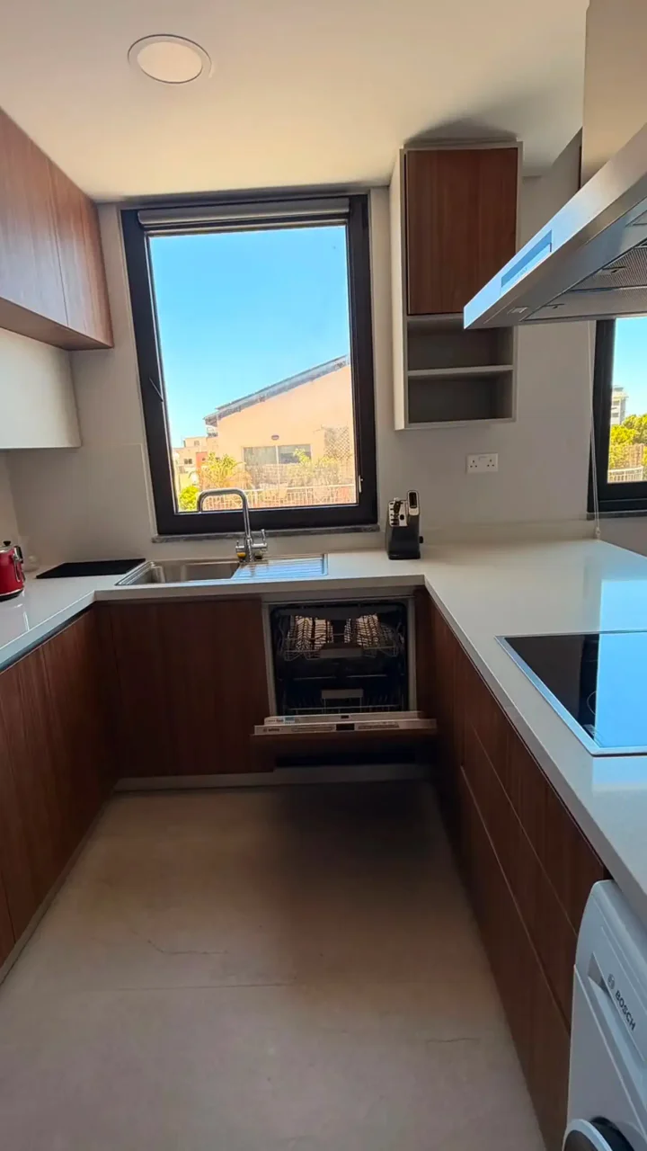 Apartments for rent 94 m² in Limassol, Limassol - Agia Zoni
