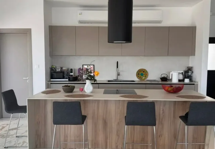 Villa for rent 200 m² in Limassol, Palodeia