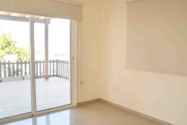 3-bedroom detached house for rent 150 m² in Larnaca, Maroni