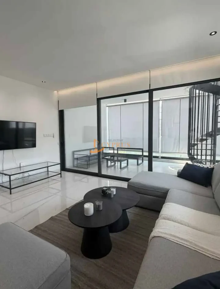 2-bedroom penthouse for rent 90 m² in Limassol, Potamos Germasogeias
