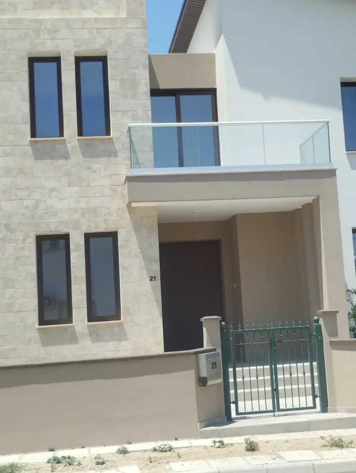 Μονοκατοικία προς ενοικίαση 250 μ² στην τοποθεσία Nicosia, Lakatameia - Archangelos-Anthoupoli