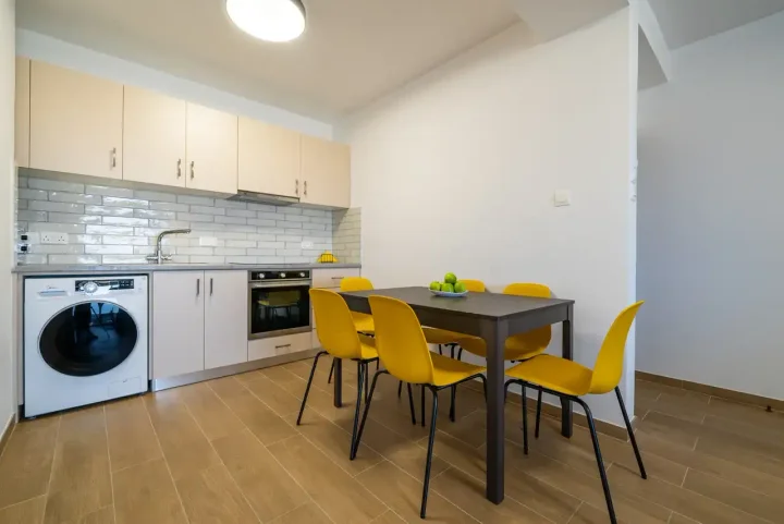 2-спальная апартаменты в аренду 65 м² в Larnaca, Larnaka - Harbor
