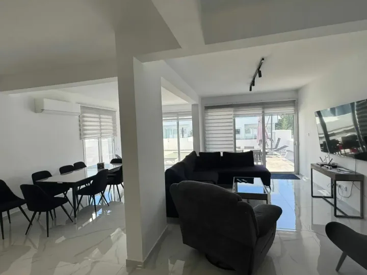 3-bedroom detached house for rent 150 m² in Larnaca, Oroklini