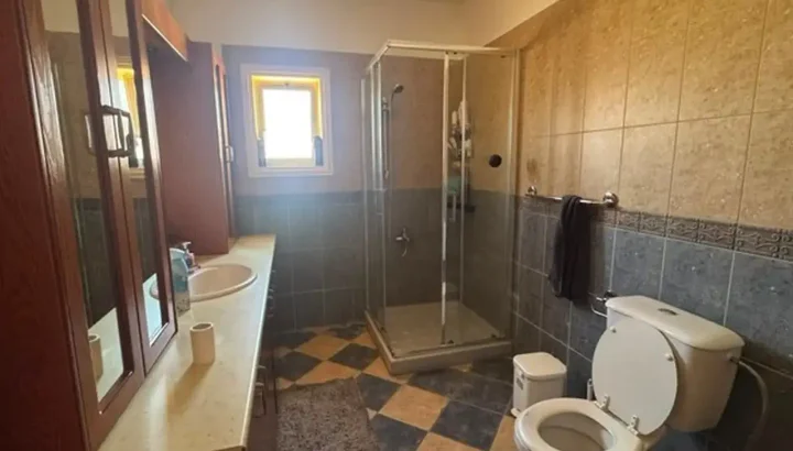 4-спальная отдельный дом в аренду 280 м² в Limassol, Kolossi -Agios Loukas