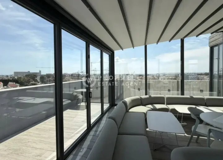 Commercial properties 1231 m² for rent in Limassol, Limassol - Zakaki
