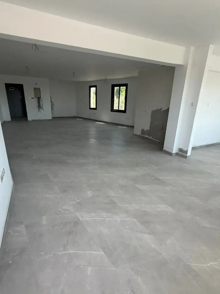 Office 95 m² for rent in Paphos, Paphos - Vasiliko