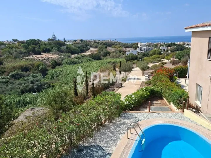 3-bedroom detached house for rent 150 m² in Paphos, Chlorakas
