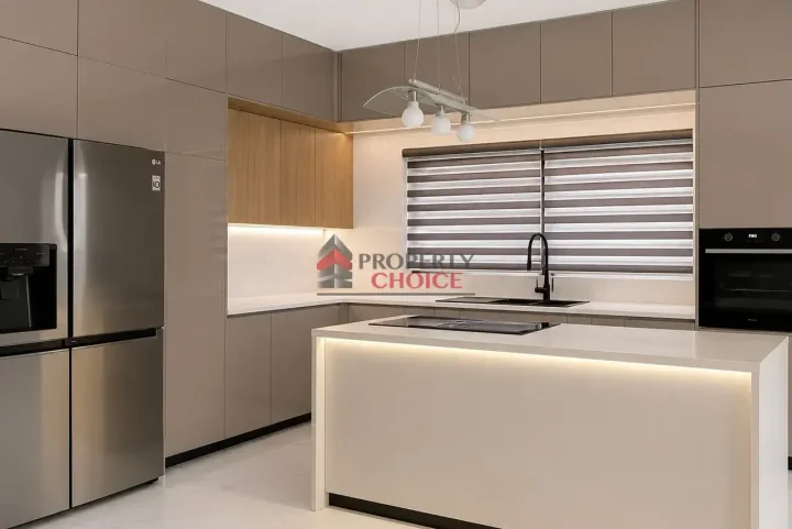 3-bedroom penthouse for rent 130 m² in Nicosia, Palouriotissa
