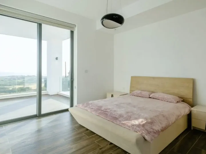 Villa for rent 220 m² in Paphos, Pegeia