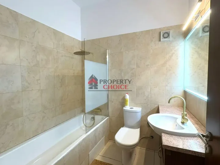 2-bedroom apartments for rent 74 m² in Larnaca, Larnaka - Skala