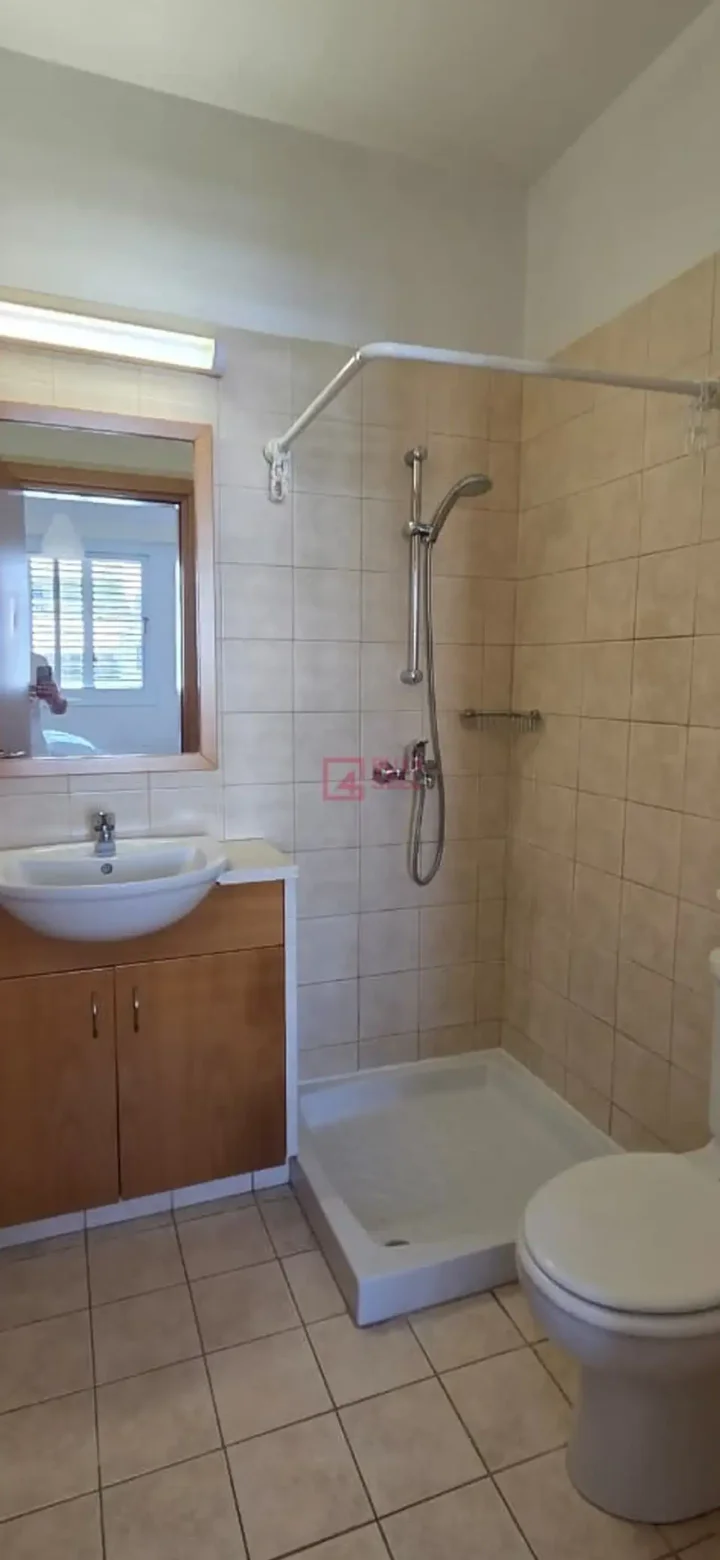 3-bedroom apartments for rent 110 m² in Limassol, Limassol - Neapolis