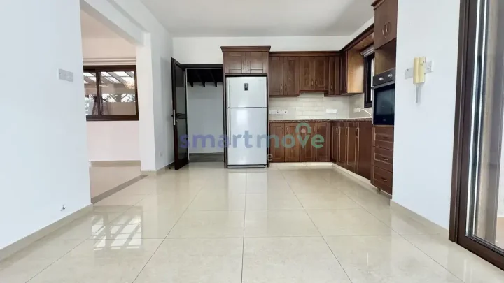 Villa for rent 180 m² in Limassol, Parekklisia
