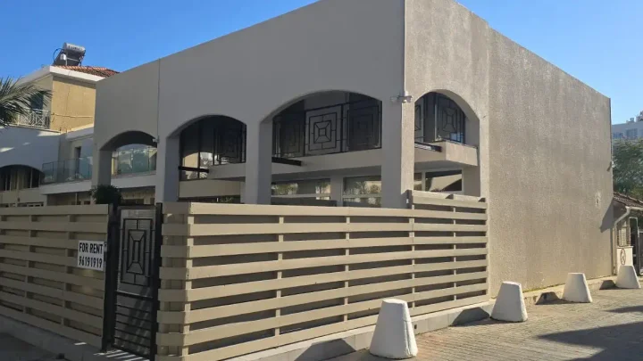 2-bedroom apartments for rent 90 m² in Limassol, Germasogeia