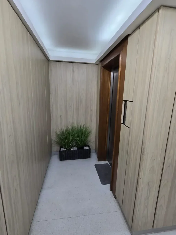 Office 185 m² for rent in Limassol, Limassol - Mesa Geitonia