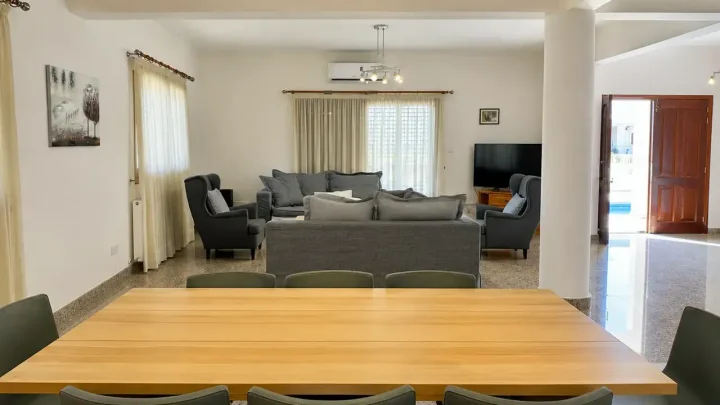 Detached house for rent 180 m² in Limassol, Apesia