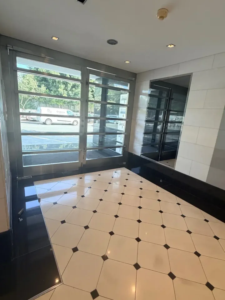Γραφείο 250 μ² προς ενοικίαση στην τοποθεσία Limassol, Limassol - Agia Triada