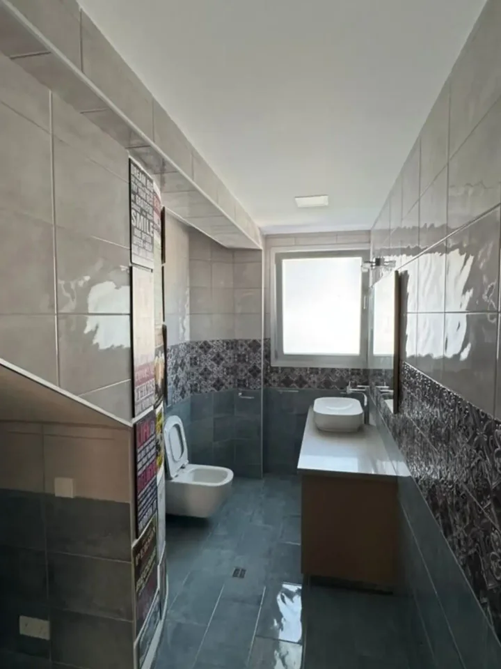 3-bedroom apartments for rent 246 m² in Paphos, Paphos - Anavargos
