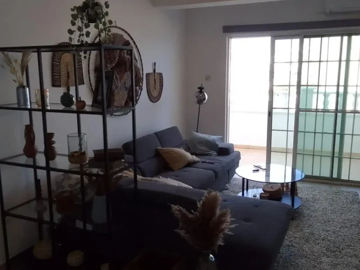 2-bedroom apartments for rent 140 m² in Larnaca, Larnaka - Finikoudes