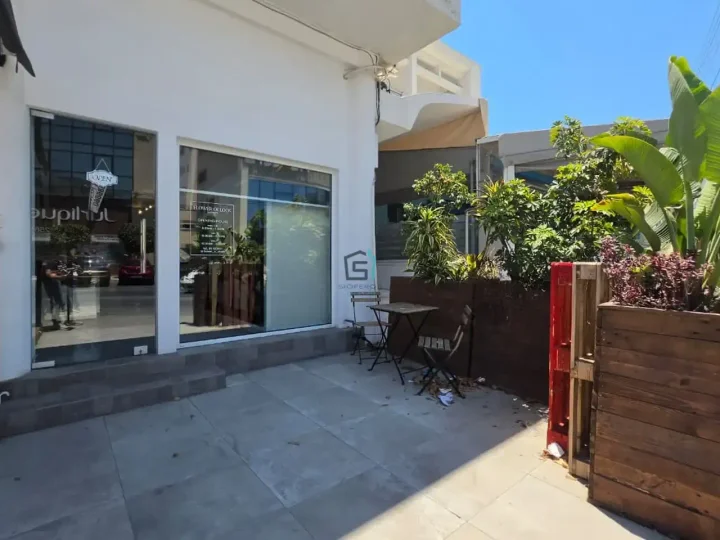 Торговая площадь 50 м² в аренду в Limassol, Limassol - Agios Nicolaos