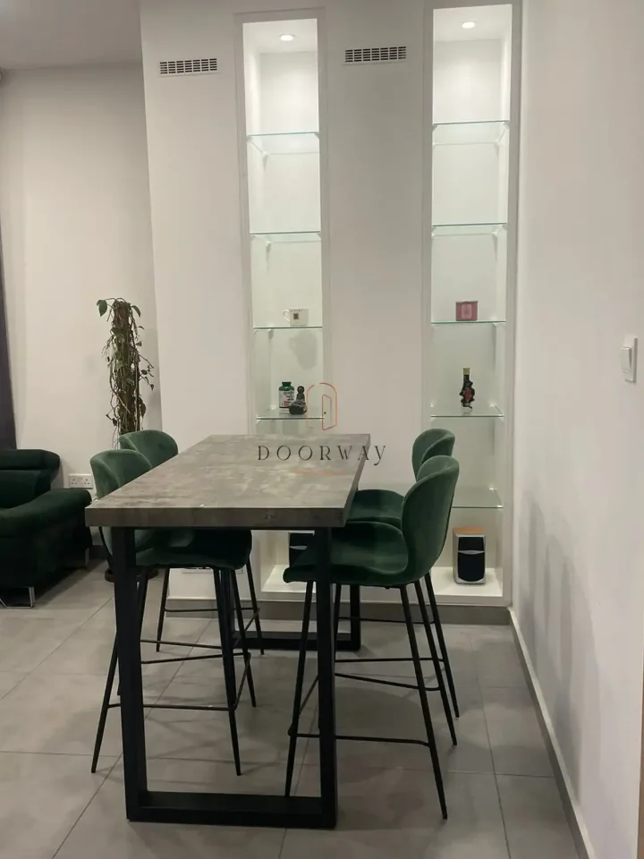 Penthouse for rent 100 m² in Limassol, Pano Polemidia