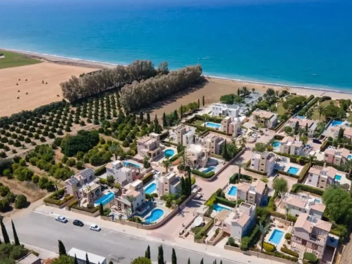 4-bedroom villa for rent 270 m² in Paphos, Polis Chrysochous