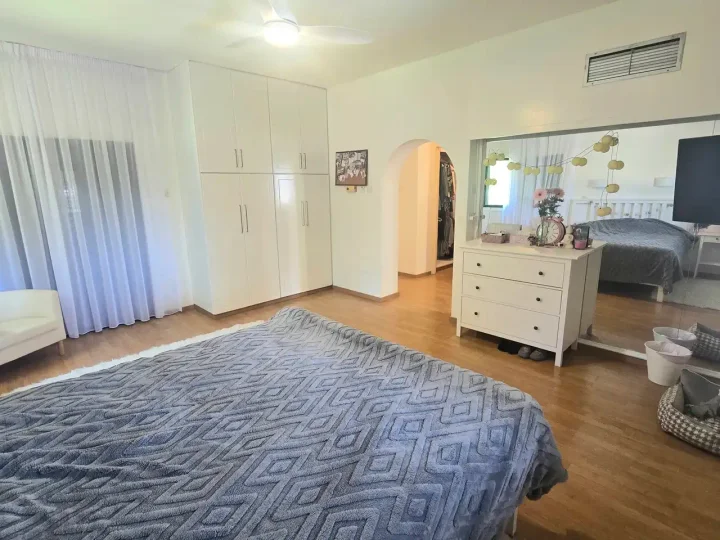 5-bedroom detached house for rent 430 m² in Nicosia, Strovolos - Chryseleousa