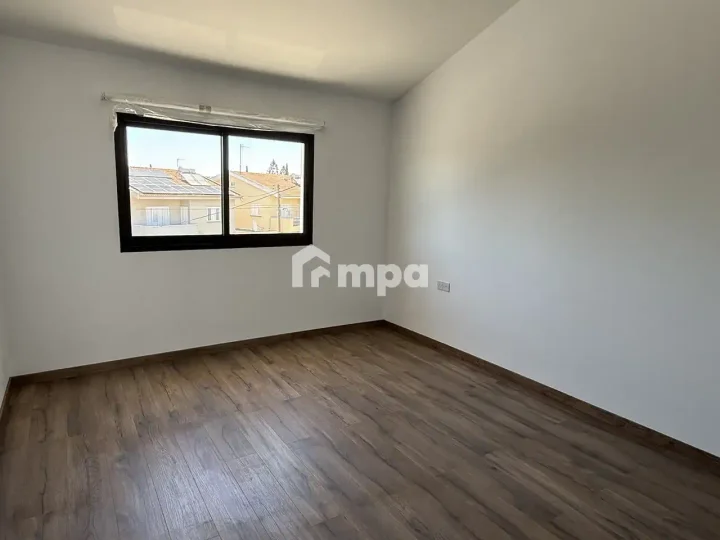 Detached house for rent 220 m² in Nicosia, Strovolos - Stavros