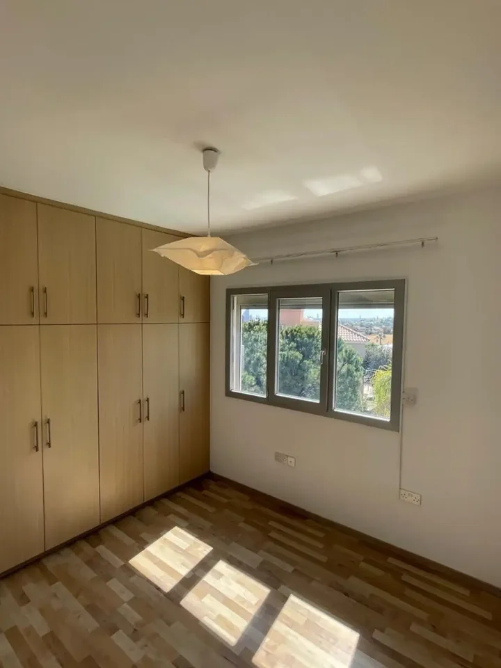 4-bedroom detached house for rent 152 m² in Limassol, Agios Tychon