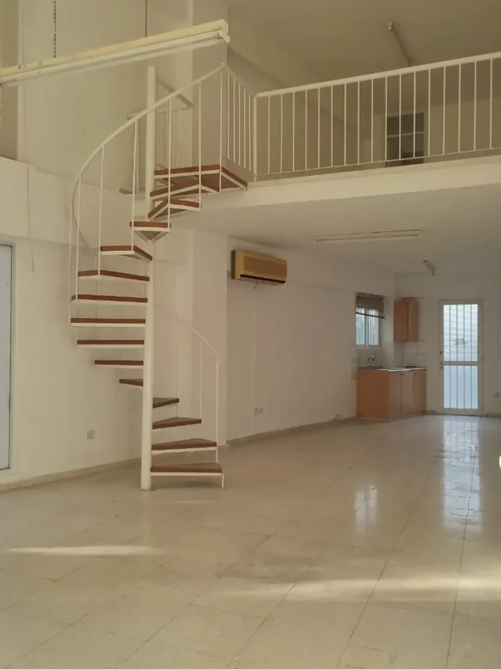 Trading area 100 m² for rent in Nicosia, Nicosia - Ag. Antonios
