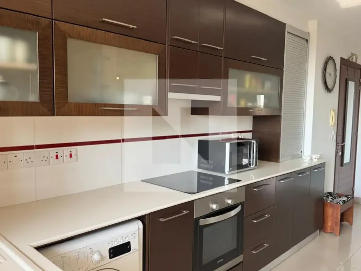 3-bedroom penthouse for rent 106 m² in Larnaca, Livadia Larnakas