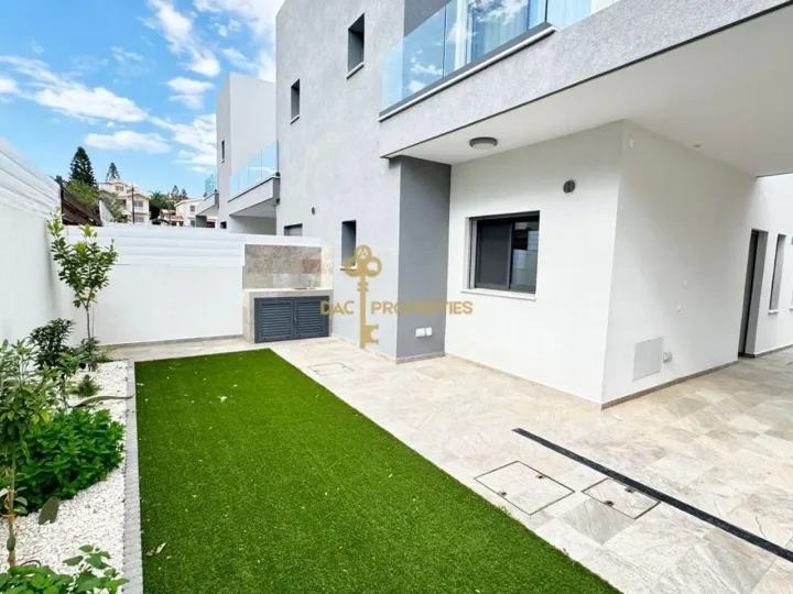 Penthouse for rent 100 m² in Limassol, Agios Athanasios