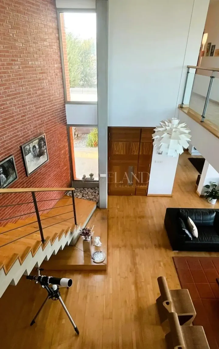 4-bedroom detached house for rent 325 m² in Limassol, Agios Athanasios