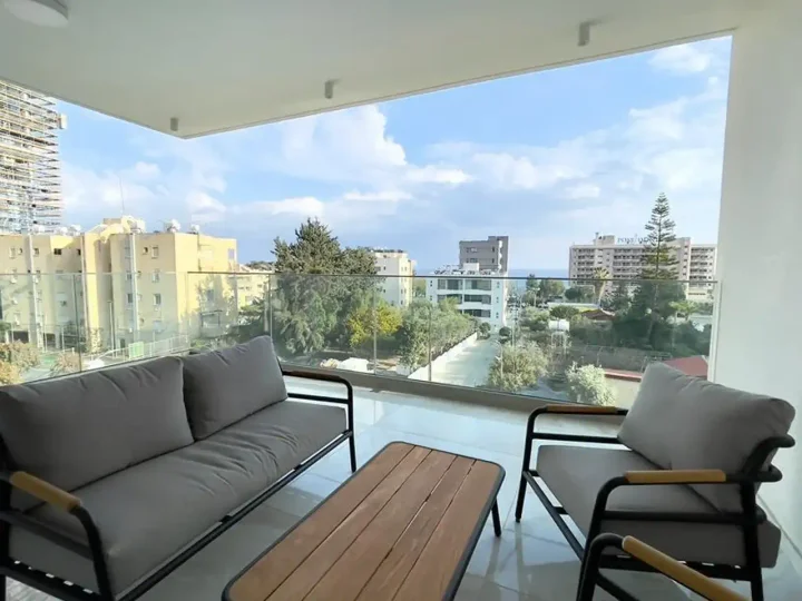 1-bedroom apartments for rent 90 m² in Limassol, Mouttagiaka Tourist Area