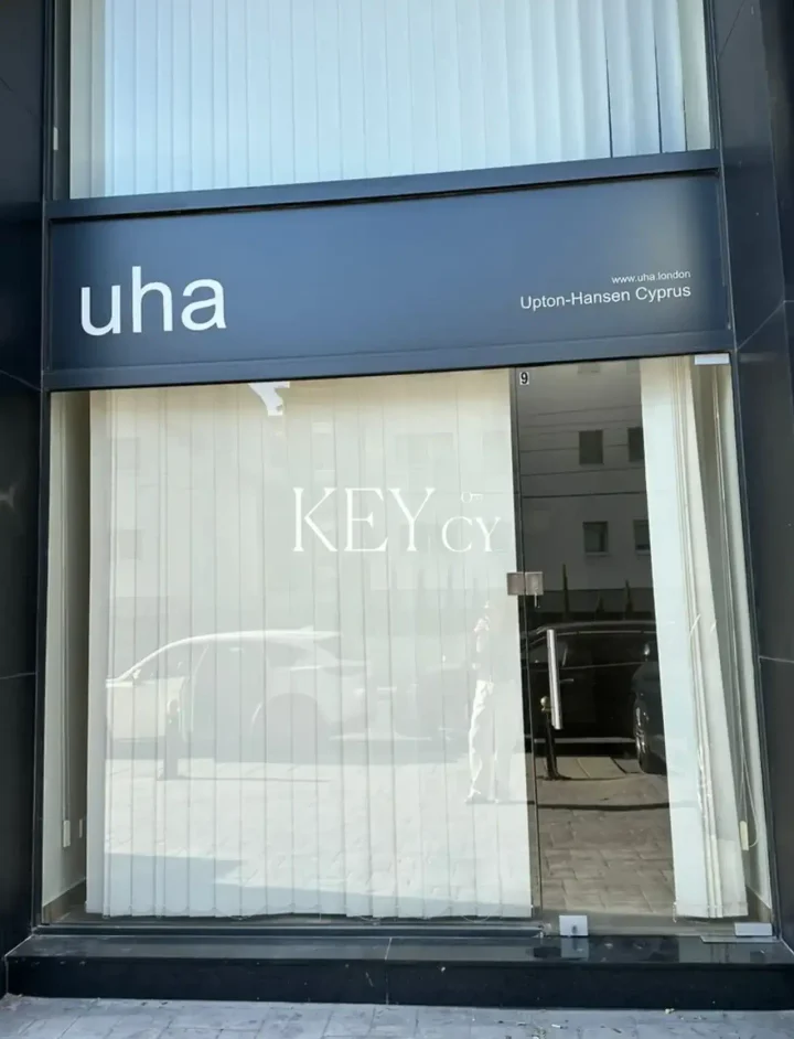 Office 100 m² for rent in Limassol, Potamos Germasogeias