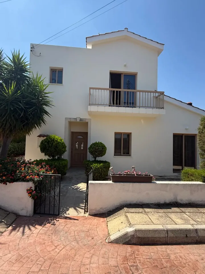 3-bedroom detached house for rent 140 m² in Paphos, Polis Chrysochous