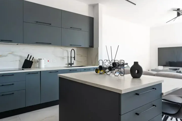 2-bedroom penthouse for rent 105 m² in Limassol, Limassol - Mesa Geitonia